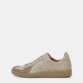 남녀공용 독일군 트레이너 스니커즈 베이지카키 1700L-BEIGE KHAKI