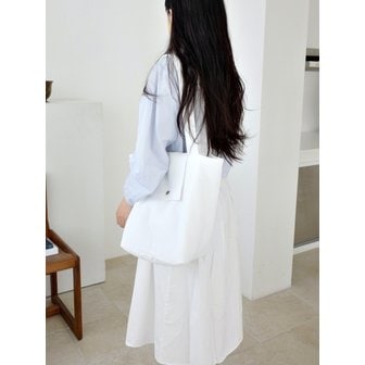 언폴드 Seersucker padded bag (white)