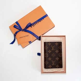 LOUIS VUITTON 모노그램 여권지갑 M64502 M64502