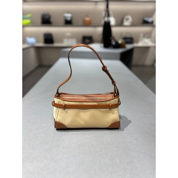 [파주점] 보네 숄더백 24 나일론 RCBSX25166CMX