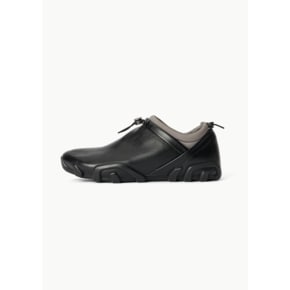 앳 콜렉티브 24PS AT.KOLLEKTIVE SAIDA SHOE IN BLACK