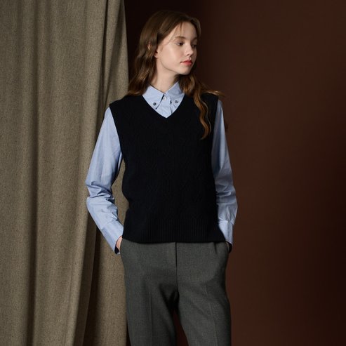 BCBG 사이드 슬릿 니트 베스트 B3W9K503