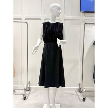 ZOOC (25년 여름) 쥬크 셔링 라운드넥 슬리브리스 플레어 원피스 Z252MSE021