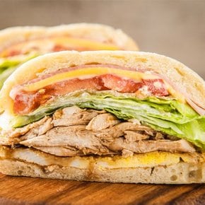 [홈카폐]닭가슴살 치아바타 샌드위치