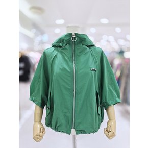 AK원주점 르니앤맥코이 자수 레터링 후드 반팔 크롭 점퍼 MN06JP008