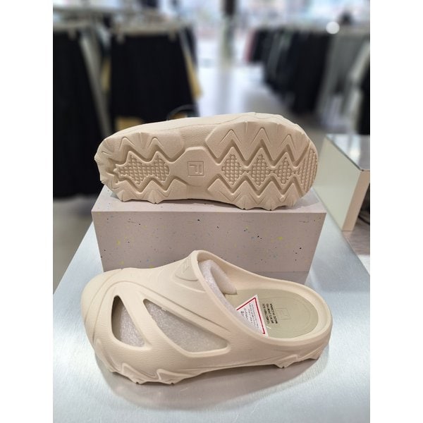 [여주점] 1SM02788H 920 OAKMONT CLOG 오크먼트클로그 남여공용슬리퍼