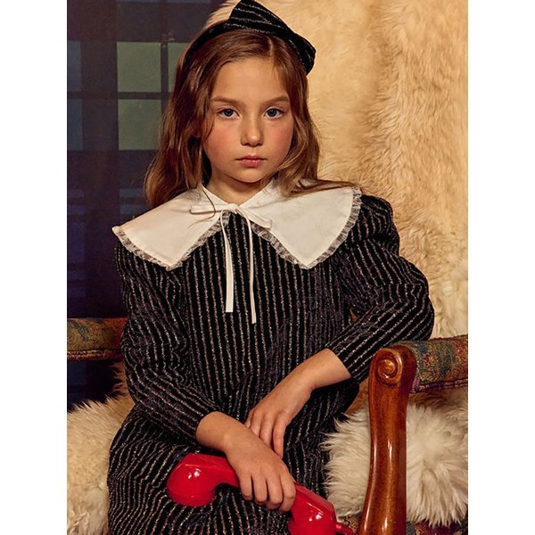 테일러 블랙 미니 드레스