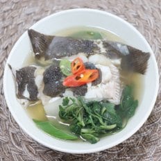 인정식탁 [춘백이네어부장터] 봄 도다리 쑥국세트 (손질 도다리 800g + 쑥 50g)