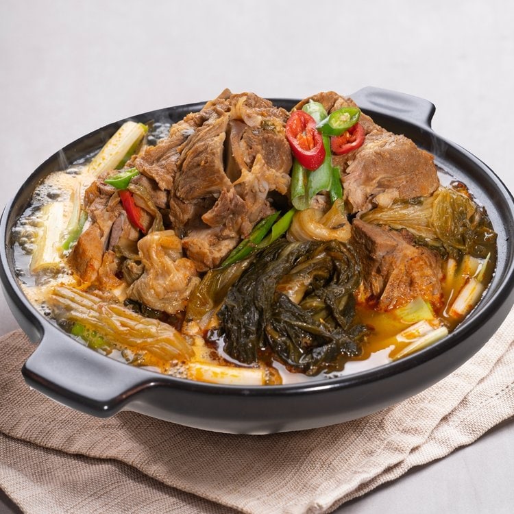 "물에 빠진 고기 안 먹는다"는 비아냥일까?…누리꾼 갑론을박 | 인스티즈