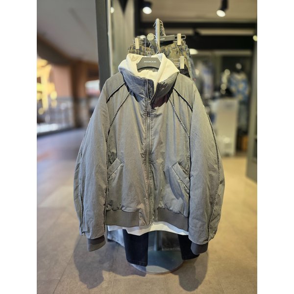 [시흥점] 피그먼트워싱 코튼 절개 오리털 오버핏 점퍼(남녀공용)/JGZZ62901CH