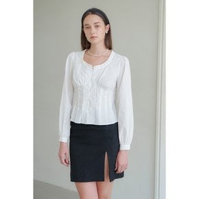 PLEATS DETAIL HEART NECK BLOUSE_WHITE