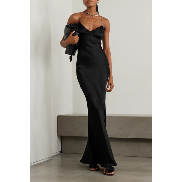 페이스풀 넷 서스테인 산티아나 오픈 백 새틴 맥시 드레스 블랙 1647597326069332