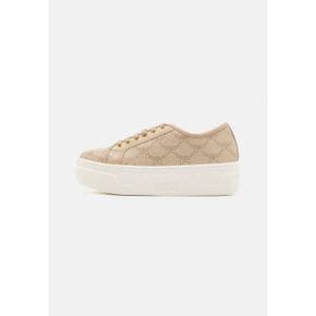 4200948 MCM SKYWARD - Trainers oatmeal