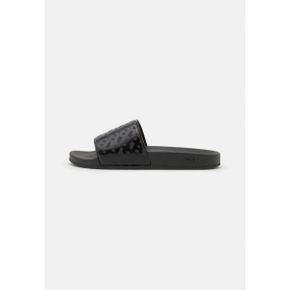 3636408 BOSS BAY IT - Mules black