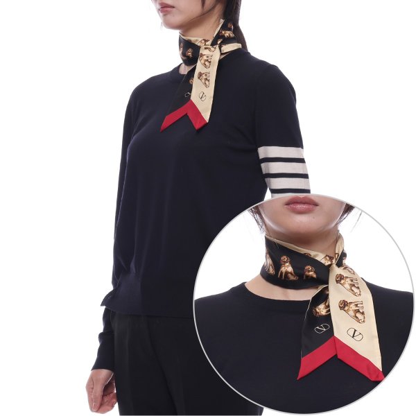 [부산점] 25FW 여성 브이로고 시그니처 실크 스카프 (7W2E6017 UQW CEV 25F)