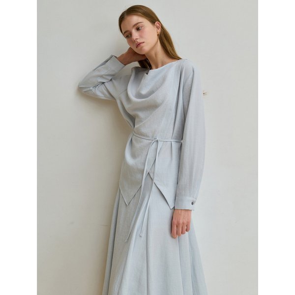 [세트] 페탈 드레이프 블라우스 + 페탈 언발란스 스커트 라이트블루 J1956