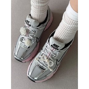 [2piece SET] aster pearl flower shoe charm 슈참, 지비츠