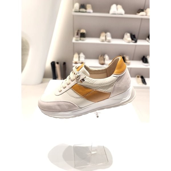 [부산점] 여성 밴드끈 경량 스니커즈(FLF420HA23)