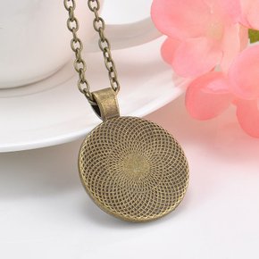 엔틱 나무 목걸이 패션 해외 여행 기념 주얼리 아이템 수집가 소장용 희귀