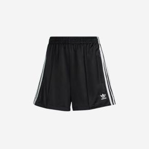 (W) 아디다스 파이어버드 쇼츠 블랙 - KR 사이즈 (W) Adidas Firebird Shorts Black - KR Sizing