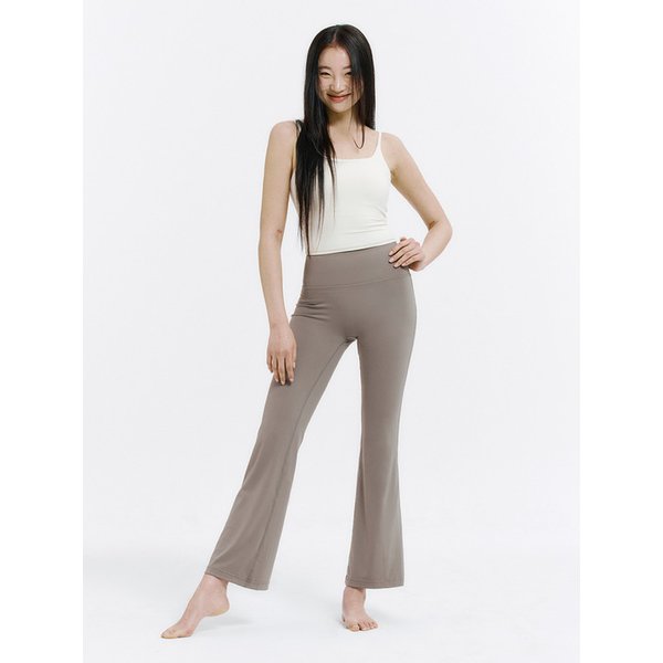 브리즈 하이라이즈 포켓 플레어팬츠 (Sand Brown)