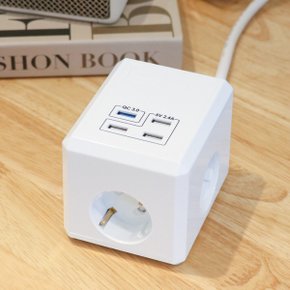 라이너스 큐브 멀티탭 3구 USB 4포트 고속충전 멀티 콘센트