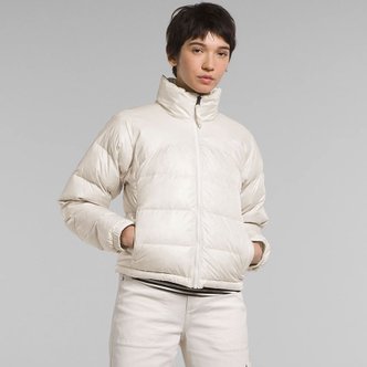 노스페이스 여성 2000 레트로 눕시 Nuptse 패딩 자켓 Gardenia White