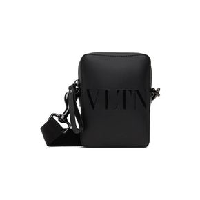 24 FW 발렌티노 가라바니 블랙 스몰 VLTN 메신저백 241807M170003 70144582