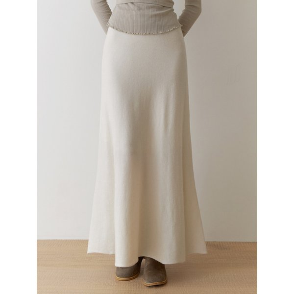[리퍼브] Ooze knit flare skirt (cream)