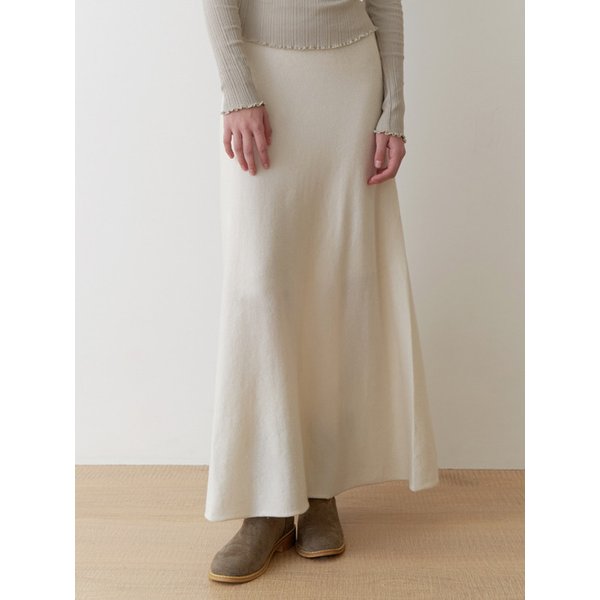 [리퍼브] Ooze knit flare skirt (cream)