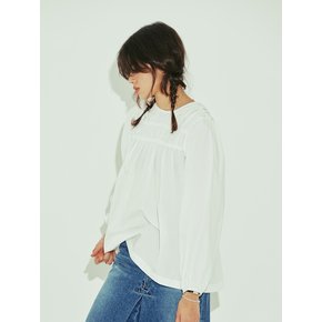 BACK RIBBON SHIRRING BLOUSE / WHITE