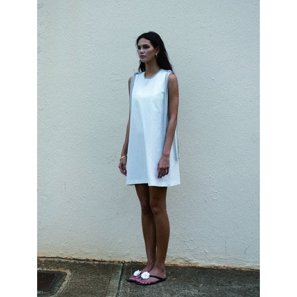 Tie-up Ribbon Dress - White