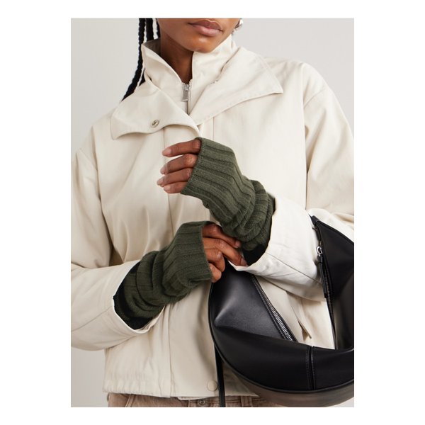 아치4 골지 캐시미어 손목 워머 그린 46376663162866785