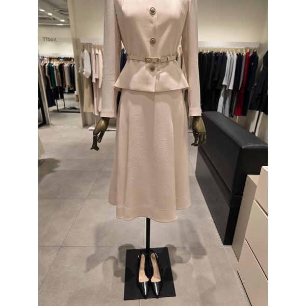 [파주점] 원턱 백 밴딩 플레어 스커트 JS3B0SK403