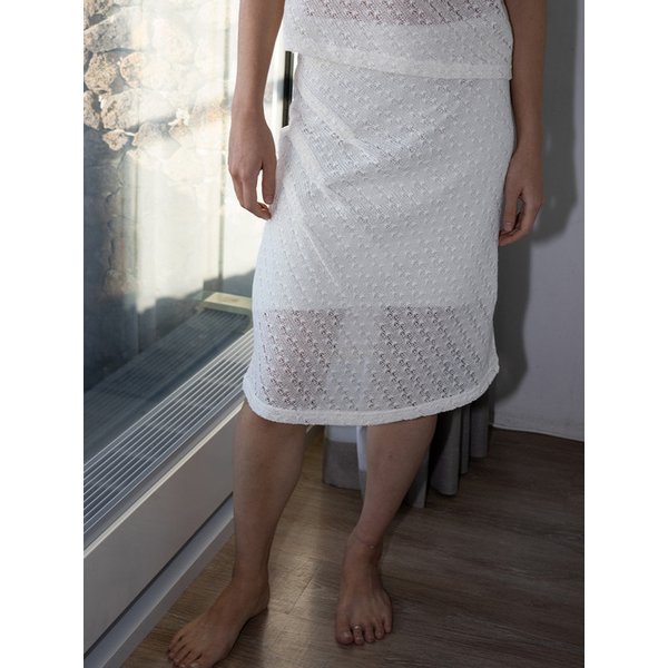 Scratch Drape Knit Skirt in Neutral