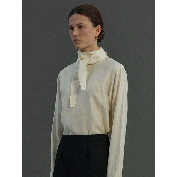 Silky tie blouse (cream/deep gray)