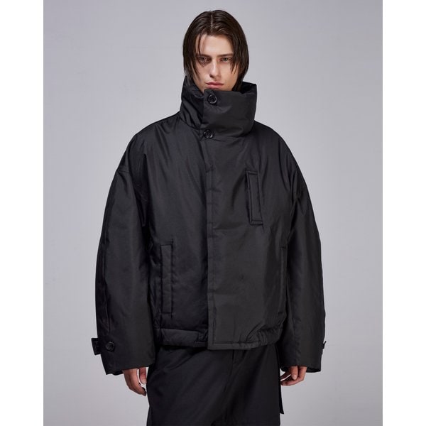 [파주점] 컬렉션 코쿤 돌먼 하이넥 구스다운 점퍼 SG6JP703BK