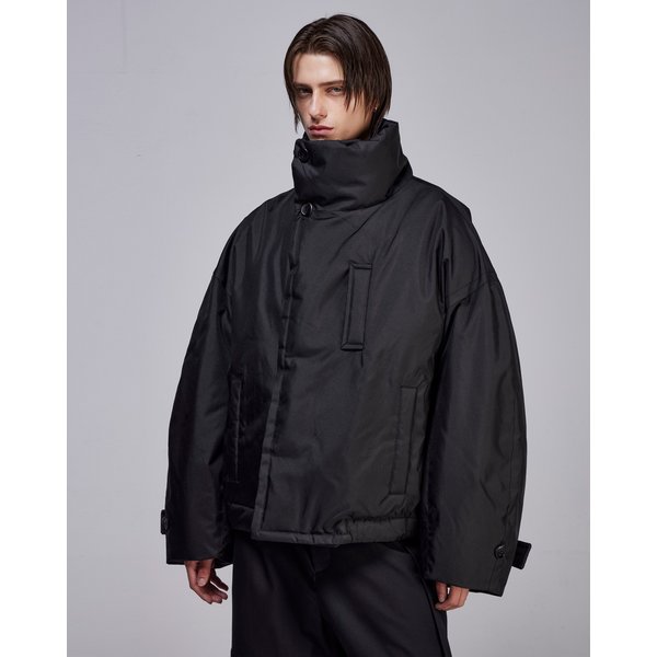 [파주점] 컬렉션 코쿤 돌먼 하이넥 구스다운 점퍼 SG6JP703BK