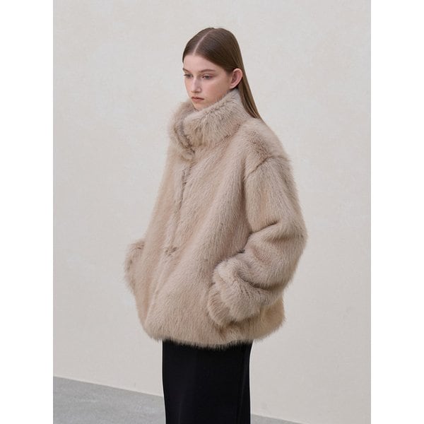 헤어리 하프 퍼 코트 애쉬 베이지 amr2203