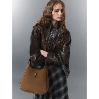 찰스앤키스 아달린 리사이클 스웨이드 메탈릭 버클 벨티드 호보백 CK2-40782726-1