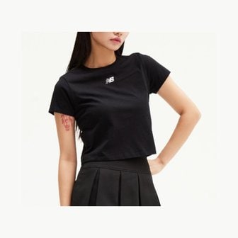 뉴발란스 NB WOMEN 에센셜 중앙로고 반팔티 (SLIM FIT) NBNEE2W402-19