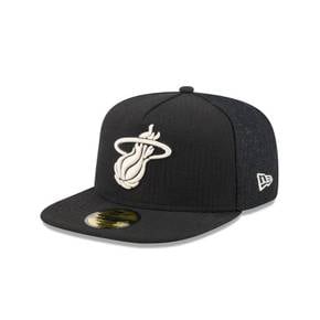 [해외] 1159367 뉴에라 모자 NBA 마이애미 히트 Black 메쉬 59FIFTY 에이프레임 Fitted Hat