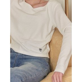 아이비 하트넥 티셔츠 아이보리