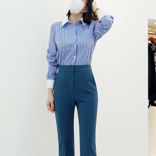 스타일라떼 / 화이트 배색 소매 카라 스트라이프 셔츠 면남방