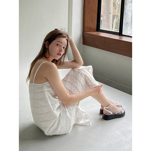 [리퍼브] Riena 크로스 스트랩 플랫폼 샌들(5cm)_APH595 l 3colors