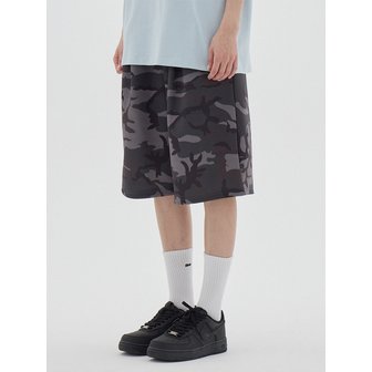 어반에이지 버뮤다 카모 와이드 스웨트 숏 팬츠_2color