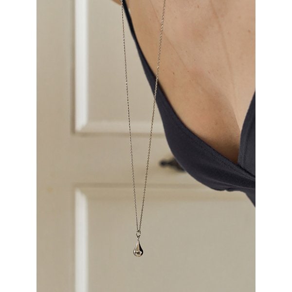 Rain drop pendant long necklace, Dew