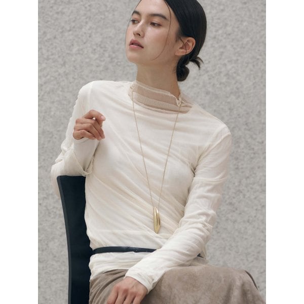 Crinkle Sheer Turtleneck (Cream Ivory)