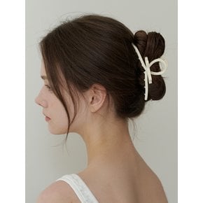 petit ribbon metal hair claw - creamy white