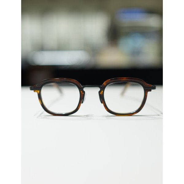 [파주점] 남녀공용 티타늄  안경테 M15 25A17